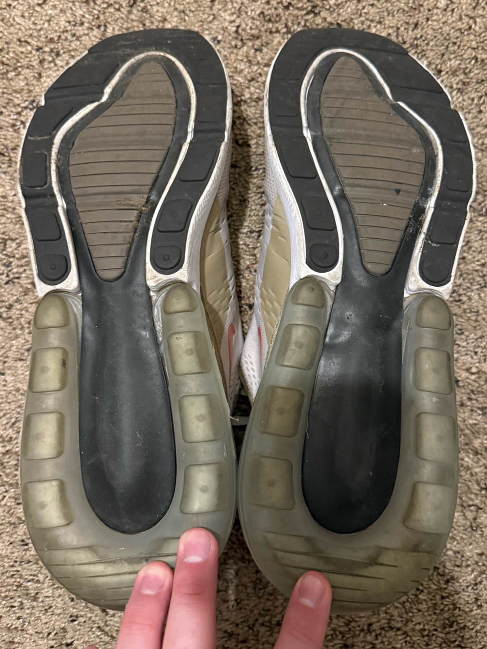 Nike Air Max 270 Sneakers in Beige with Coral Accents - Picture 6 of 6